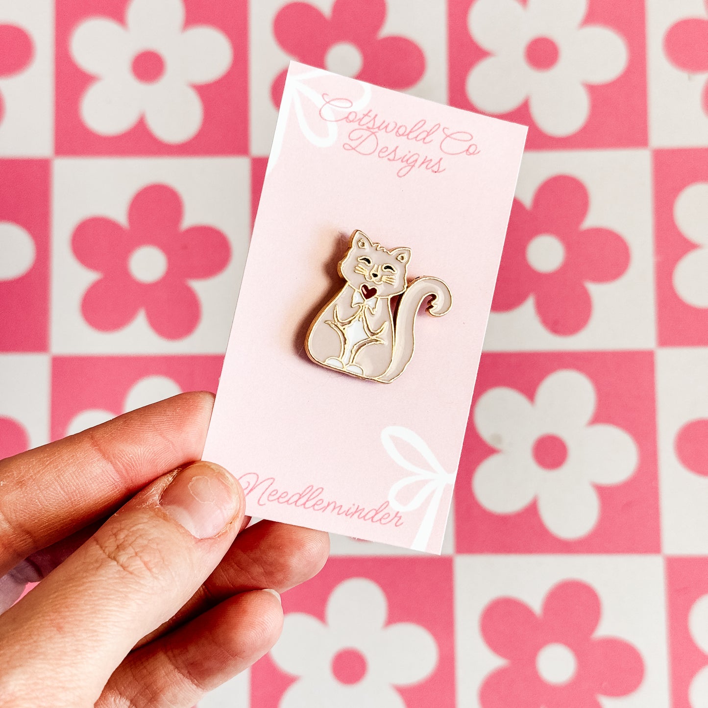 Pink Cat Aesthetic Needle Minder, Trendy Needle Minder for Needlepoint Canvas