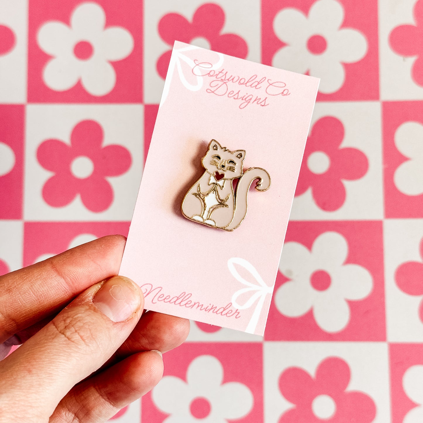 Pink Cat Aesthetic Needle Minder, Trendy Needle Minder for Needlepoint Canvas