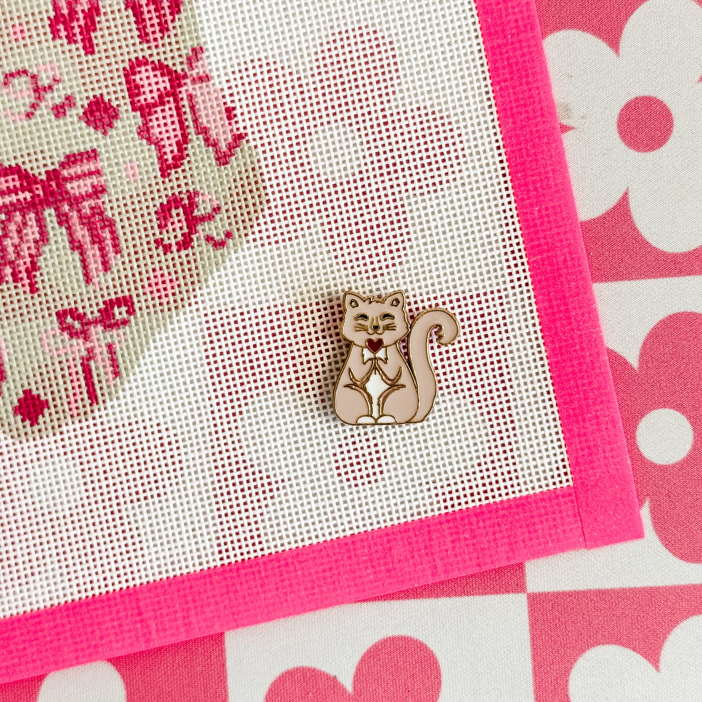 Pink Cat Aesthetic Needle Minder, Trendy Needle Minder for Needlepoint Canvas