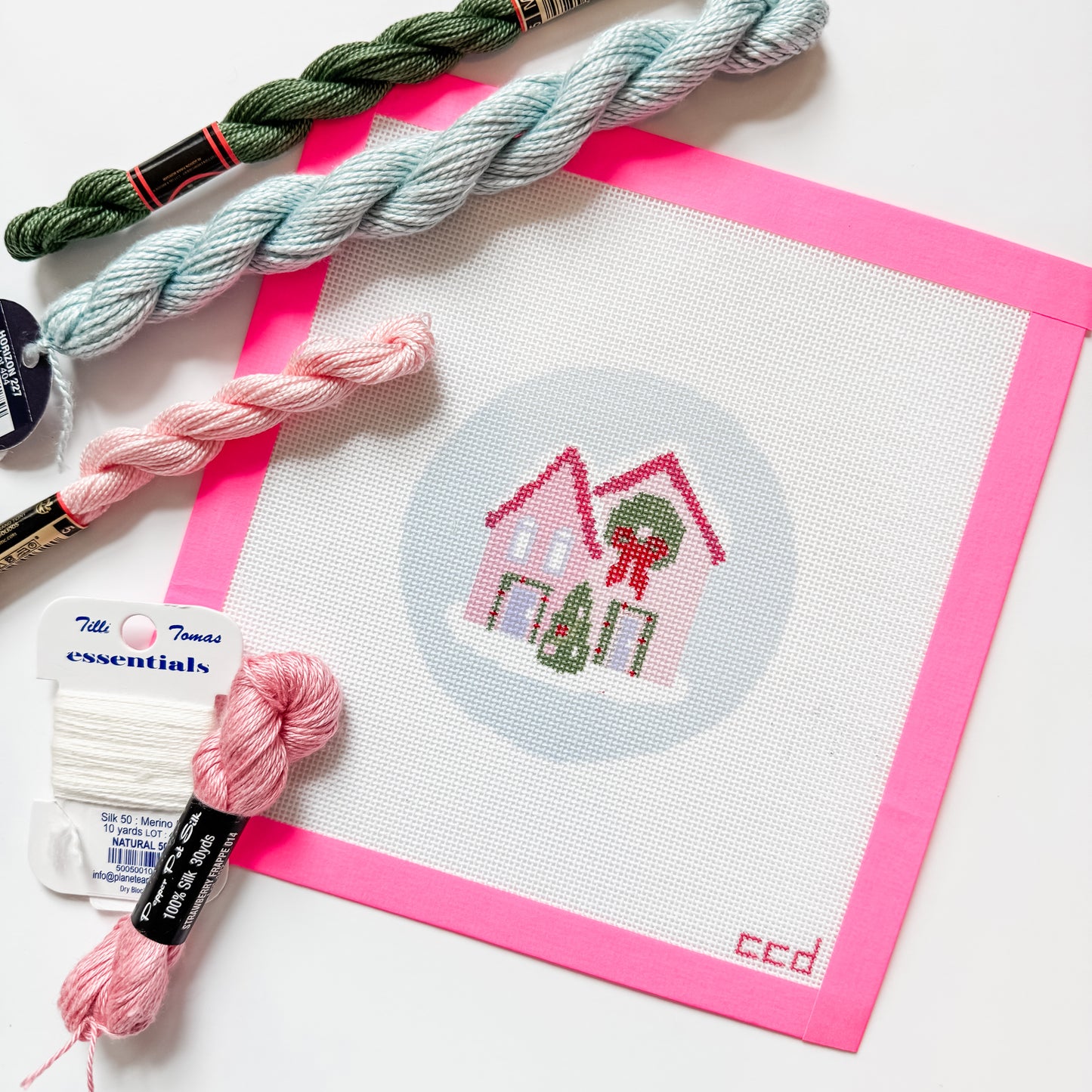 Christmas Houses Ornament Needlepoint Canvas 18 Mesh 4” Design, Christmas Round Ornament Needlepoint Canvas modern Hand Painted