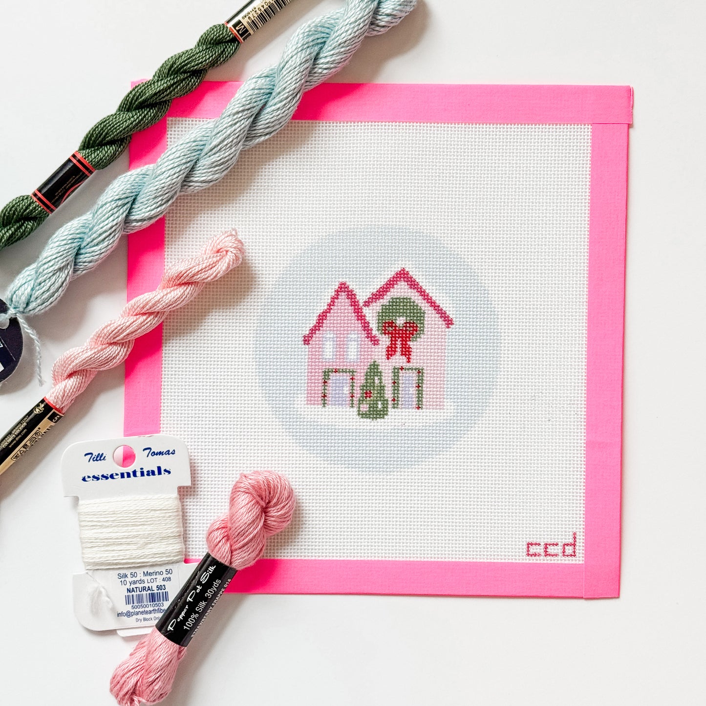 Christmas Houses Ornament Needlepoint Canvas 18 Mesh 4” Design, Christmas Round Ornament Needlepoint Canvas modern Hand Painted
