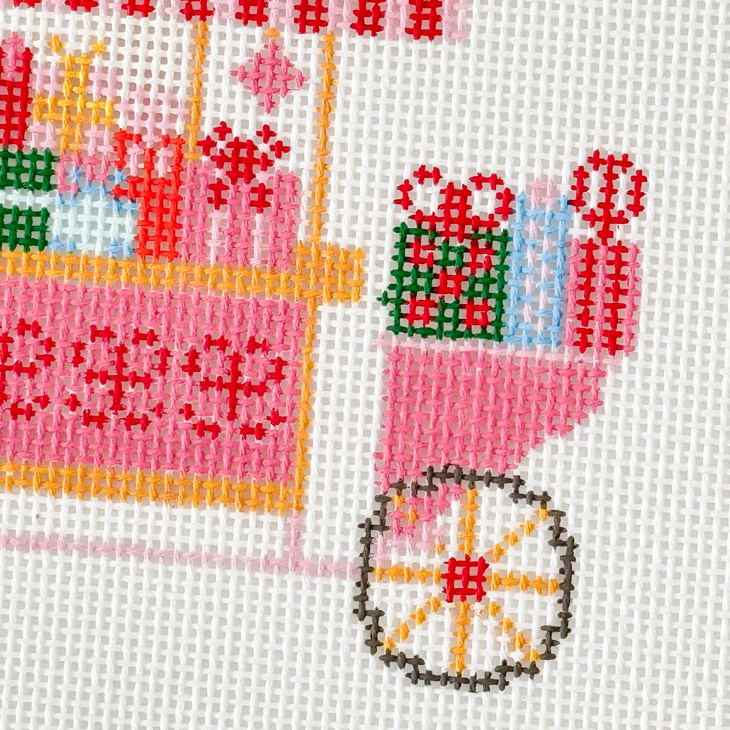 Christmas Trolley Cart Needlepoint Canvas 18 Mesh 4” Design, Christmas Ornament Needlepoint Canvas modern Hand Painted