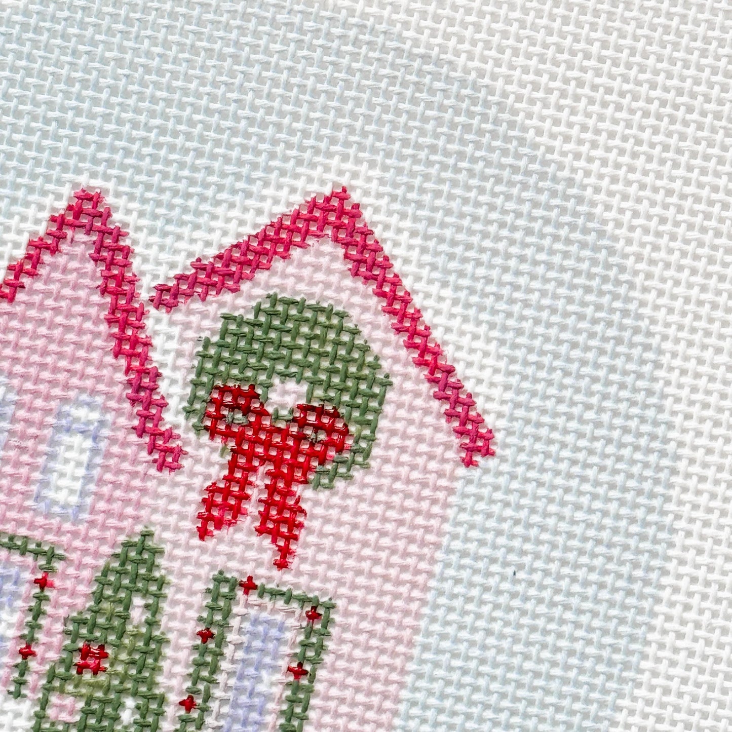Christmas Houses Ornament Needlepoint Canvas 18 Mesh 4” Design, Christmas Round Ornament Needlepoint Canvas modern Hand Painted
