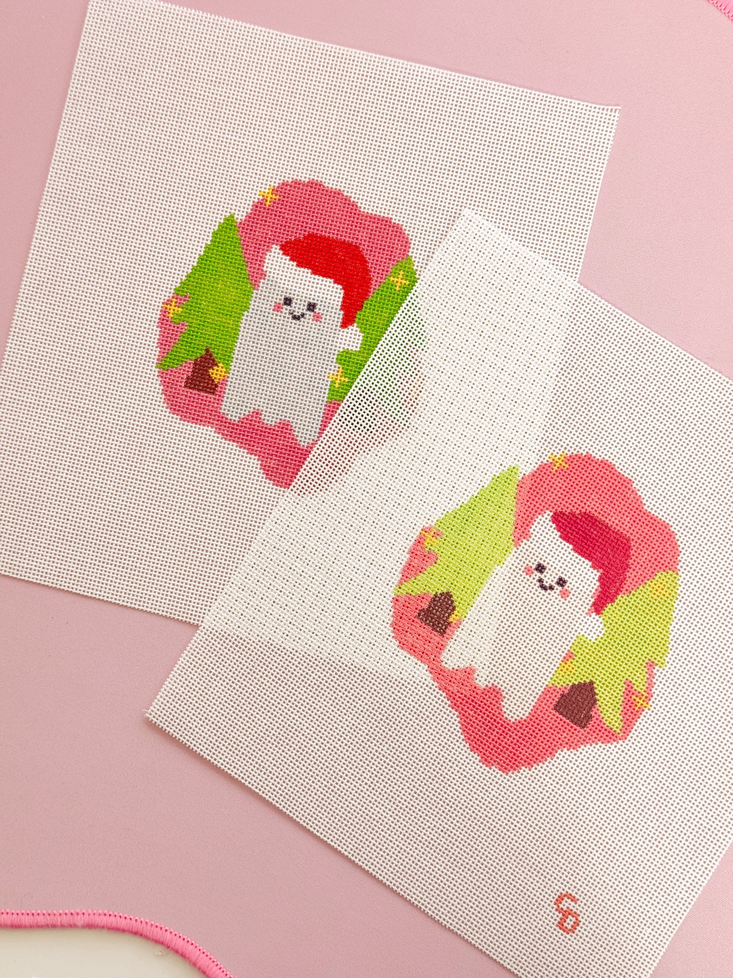 Christmas Ghost Aesthetic Modern Needlepoint Canvas 18 Mesh 4”x4” Design