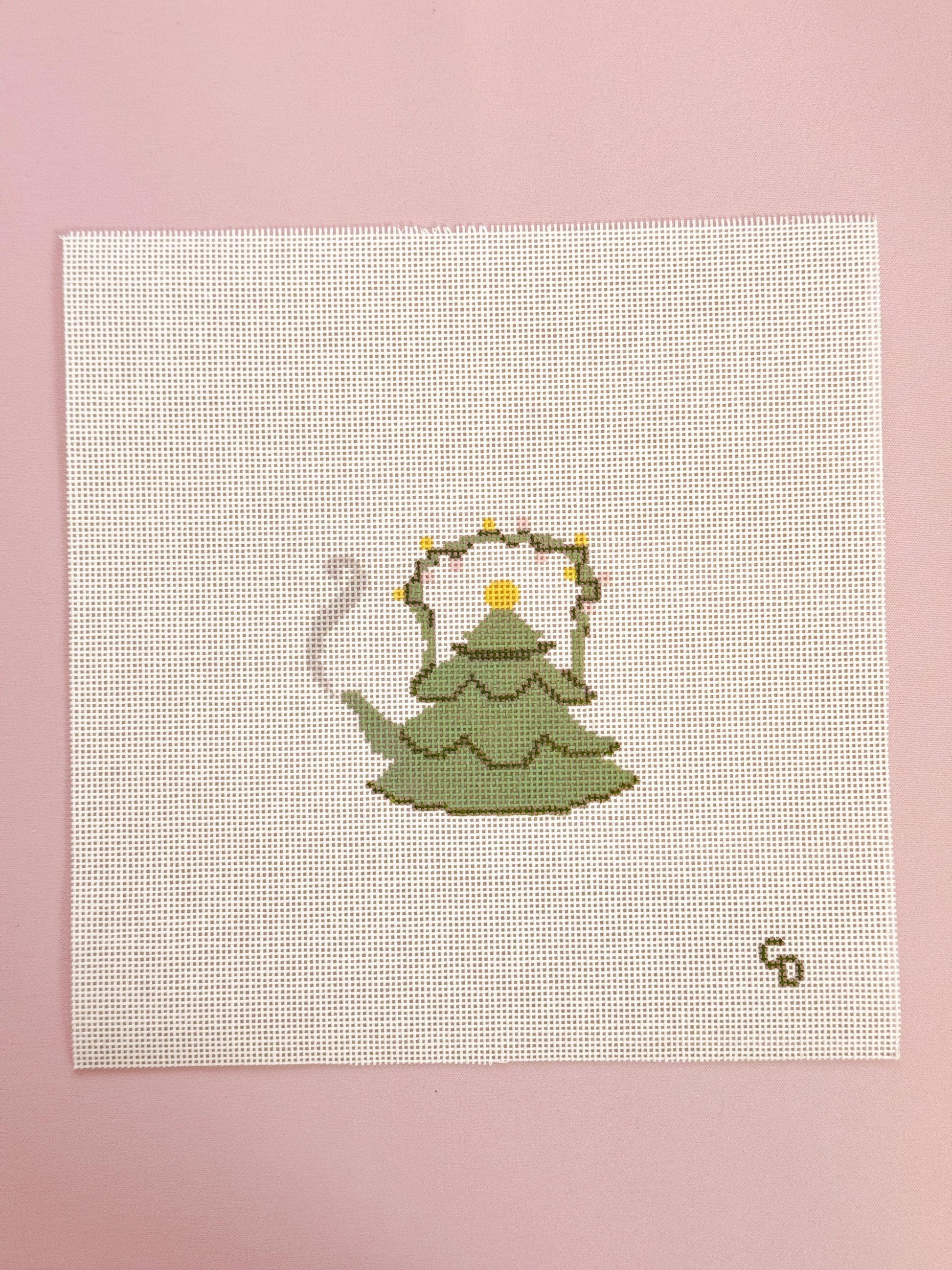 Christmas Tree Tea Kettle 18 Mesh Needlepoint Canvas – 2.5&quot; x 3&quot; Design
