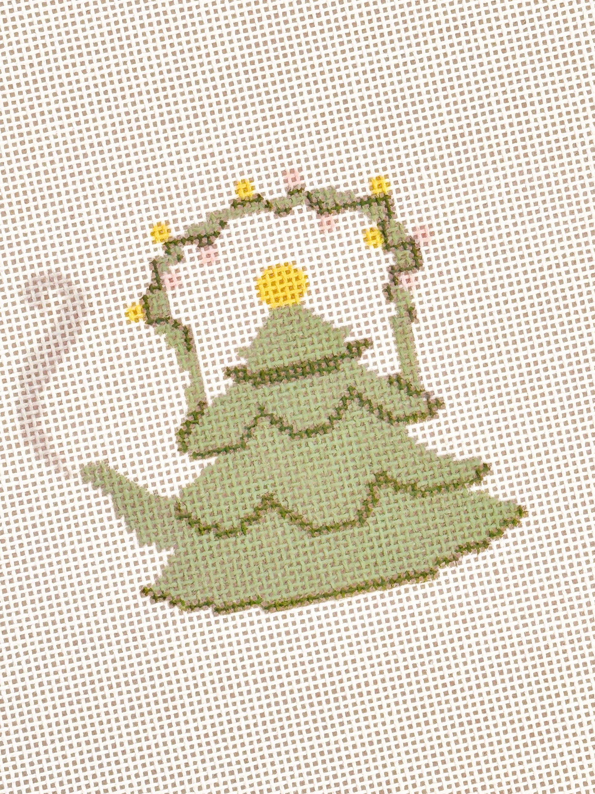 Christmas Tree Tea Kettle 18 Mesh Needlepoint Canvas – 2.5&quot; x 3&quot; Design